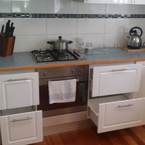 Rubbish Removal Lilydale, Home Repairs Ringwood, Tiling Seville